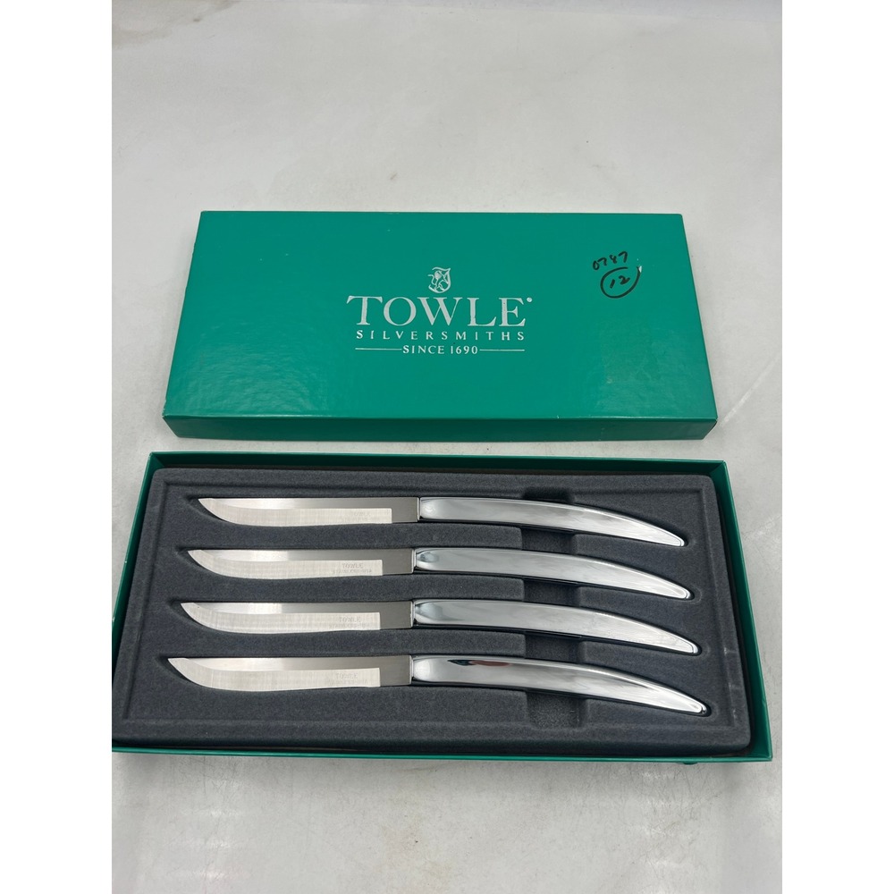 Towle Silversmiths Steak Knives Set of 6 Stainless Steel Silverware Boxed